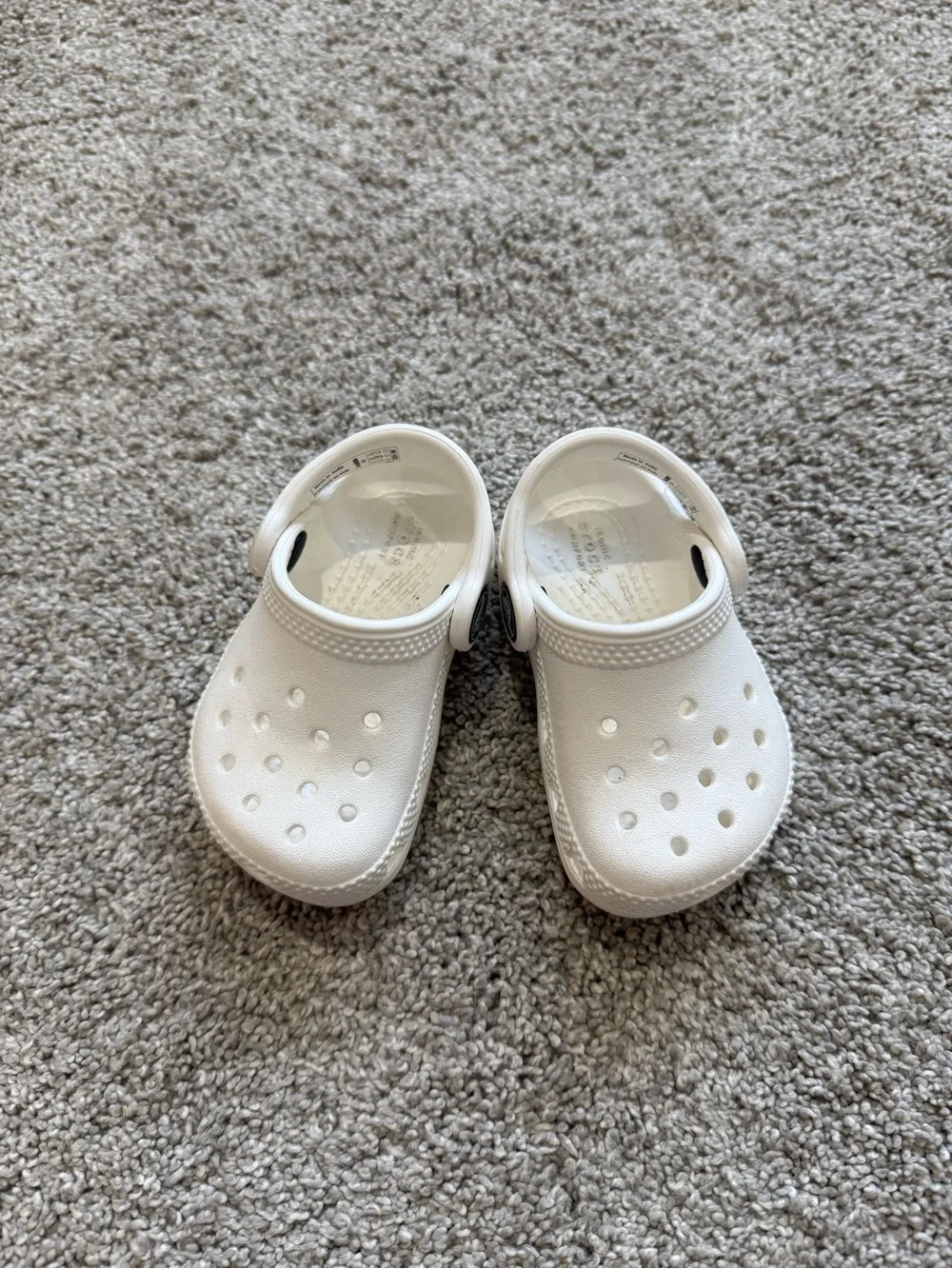 CROCS Toddler size C4 white